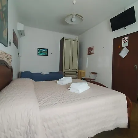 La Casetta Di Guest house *